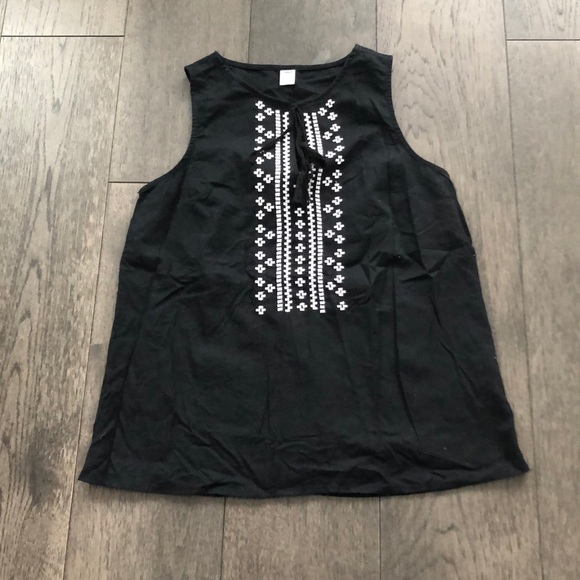 Old Navy Tops - Old Navy embroidered blouse